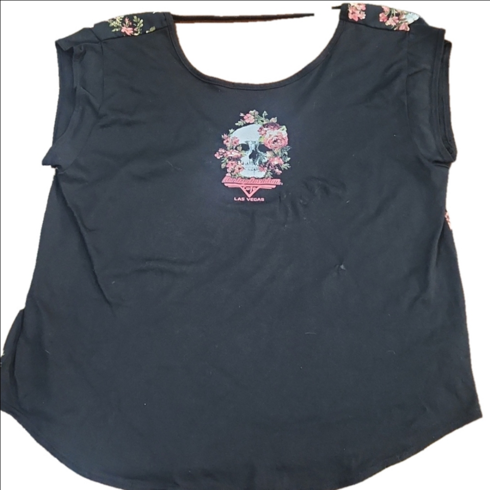 Harley Davidson Skull and Roses T-shirt - Picture 2 of 3
